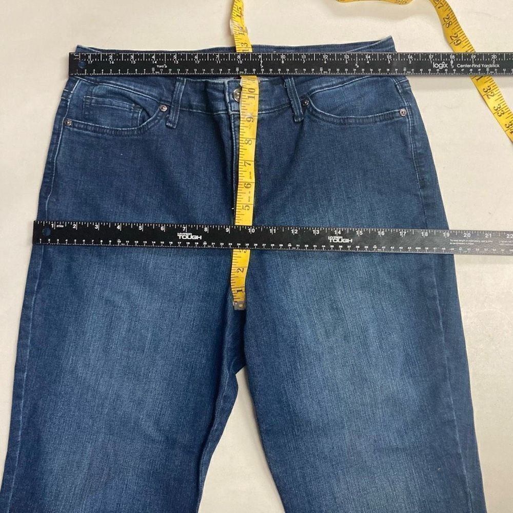 Blue‎  - Picture 10 of 11